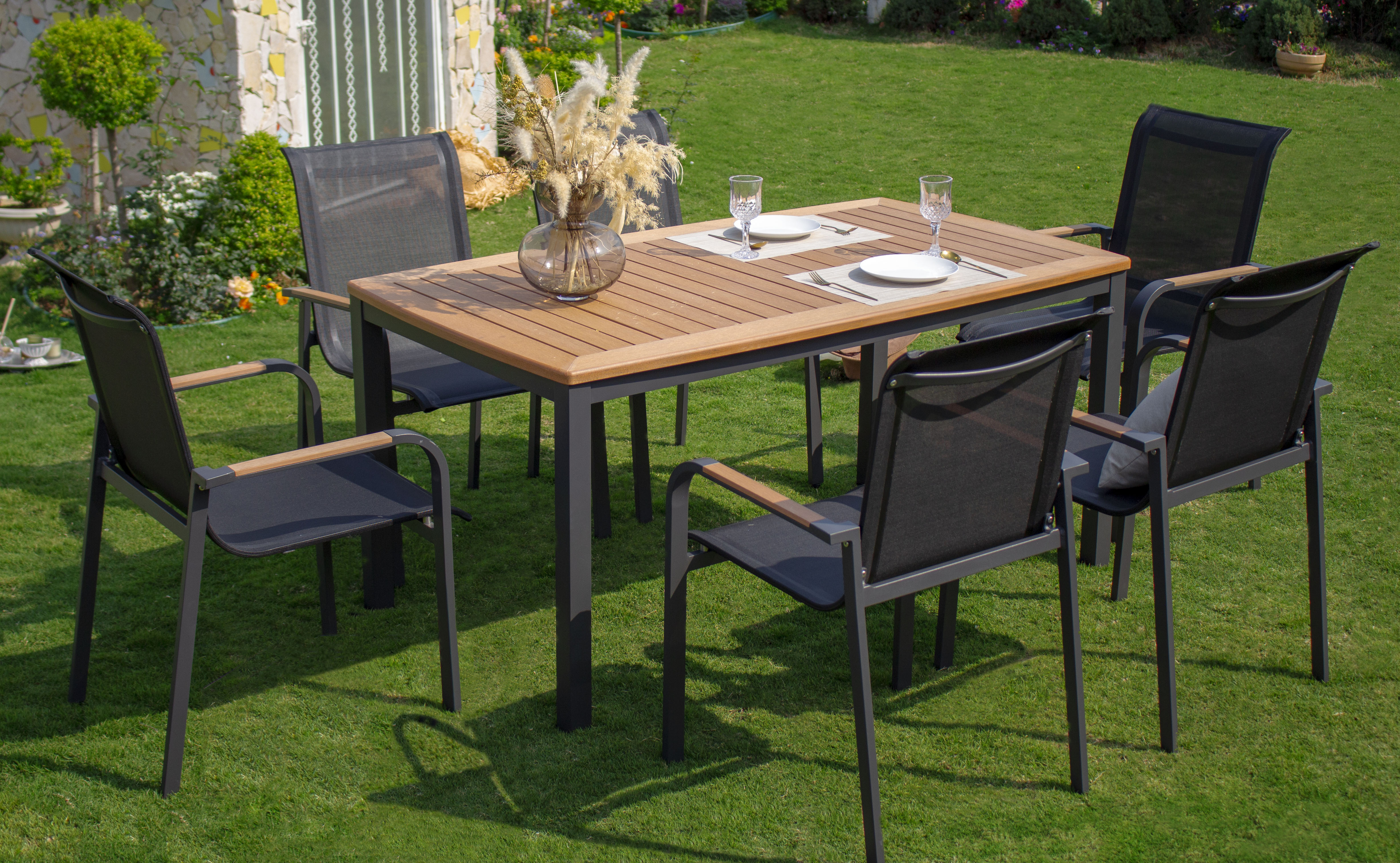 Cheapest Outdoor Furniture faux wood Table Wholesale Price